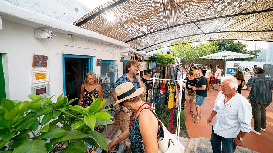 Qué hacer en Els Magazinos durante el verano de Dénia