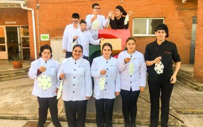 Nace la colaboración entre Els Magazios, el Colegio de Educación Especial Raquel Rayá y Aprosdeco.